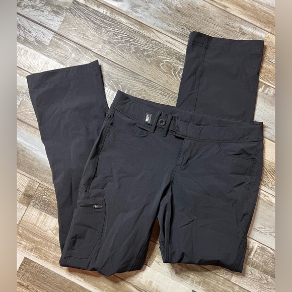 Women’s The NorthFace Hiking Pants - Picture 3 of 11